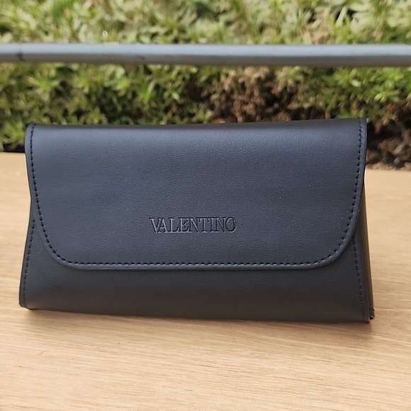 Valentino Garavani Black Sunglasses Case main image 10